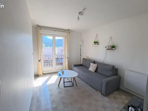 Duplex meublé de 42 m² refait à neuf