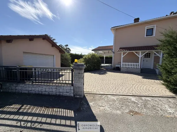 Maison mitoyenne+garage