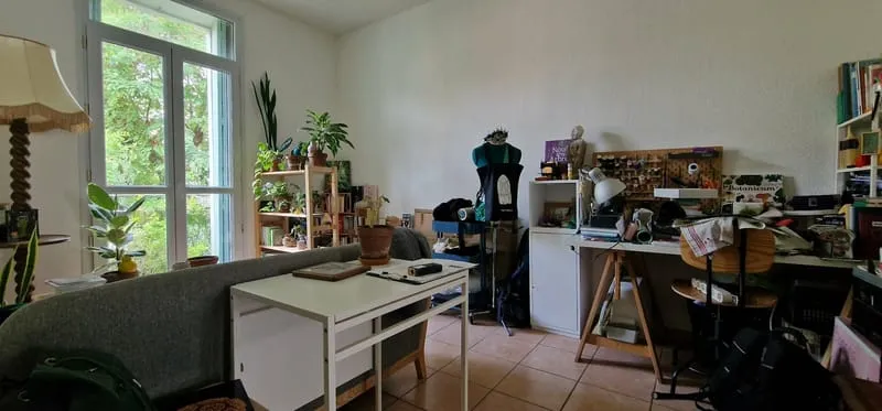 Photo 1
