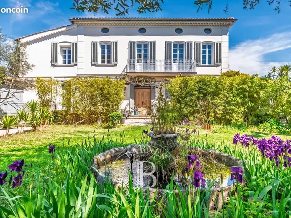 Hôtel particulier 10 pièces 250 m²