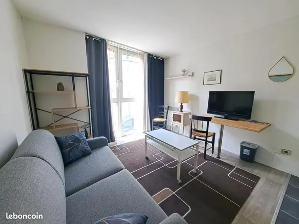 Studio 1 pièce 18 m²