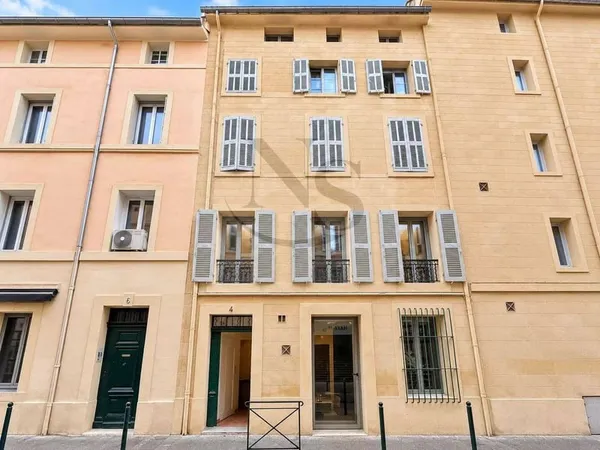 Immeuble 136 m²