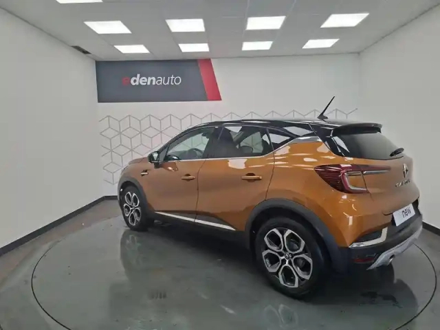 Renault Captur tce 90 — photo 5
