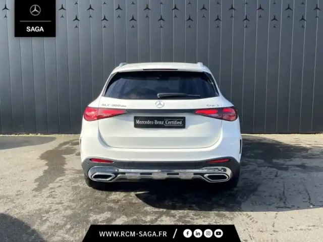 Mercedes Glc suv 300 de hybrid eq 4matic amg line h — photo 3