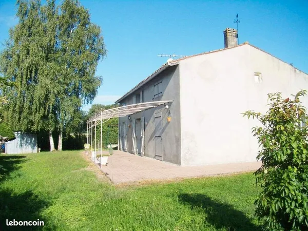 Maison de campagne à Rioux