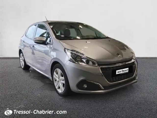 Peugeot 208 puretech 82ch s&amp;s bvm5 signature — photo 23