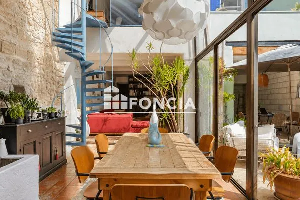 Maison 6 pièces 186 m²