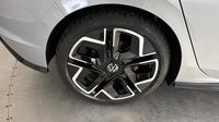 Volkswagen Golf 1.5 eTSI EVO2 150ch R-Line Edition DSG7 — photo 22