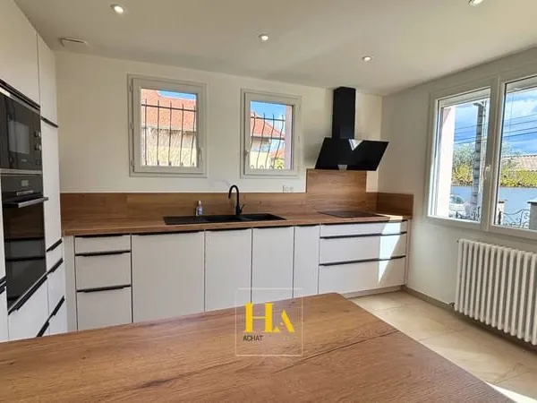 Maison Romans Sur Isere 127 m2