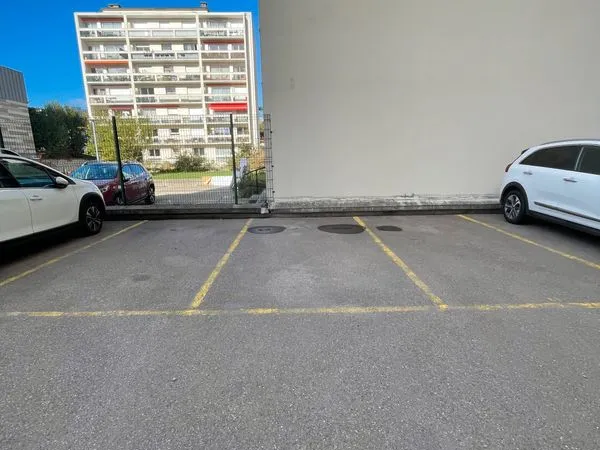 Location place de parking - Montreuil