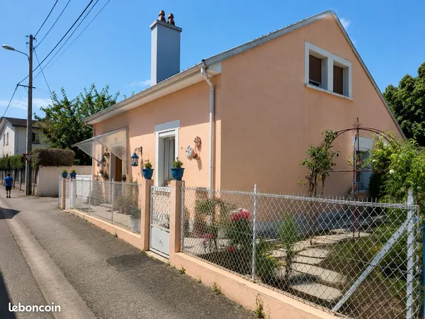 Maison 3 chambres, vie de plain-pied, terrain