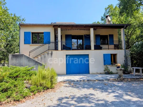 Maison 6 pièces 174 m²