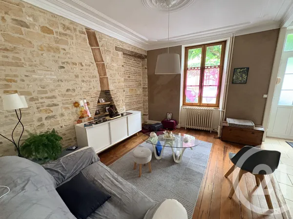 Immeuble 158 m²