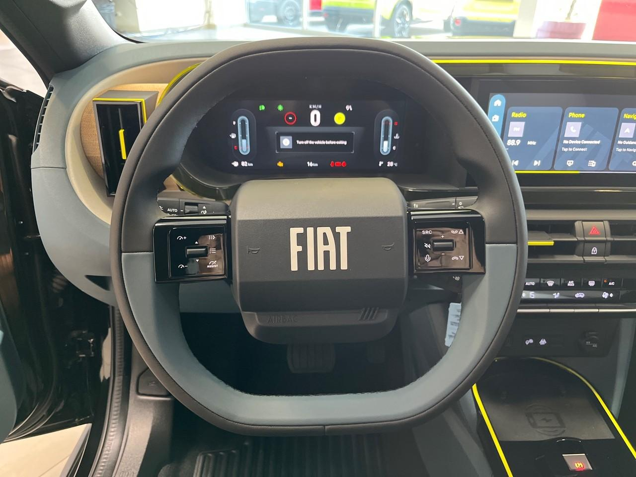 Fiat Grande Panda 1.2 hybrid turbo 110ch la prima edct6 — photo 12