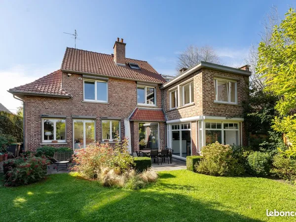Maison 6 pièces 172 m²