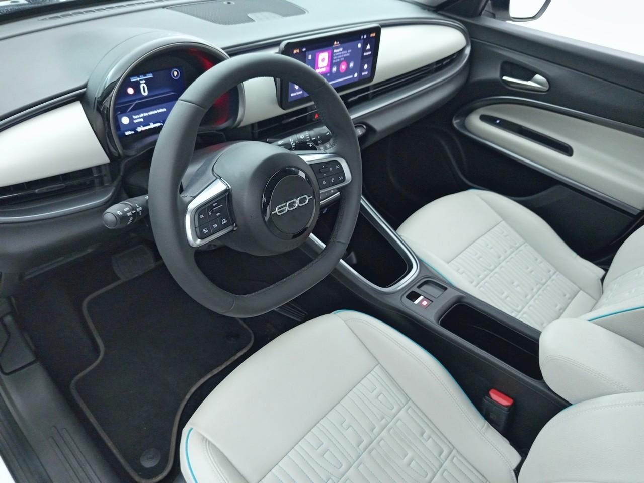 Fiat 600 t-gen 3 1.2 hybrid 110ch edct6 la prima — photo 9