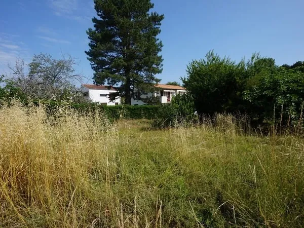 Terrain à bâtir de 681 m² à Royan