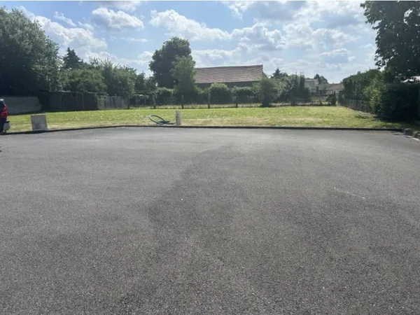 Terrain 1069 m²