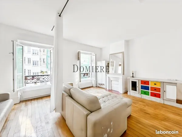 Studio 1 pièce 31 m²