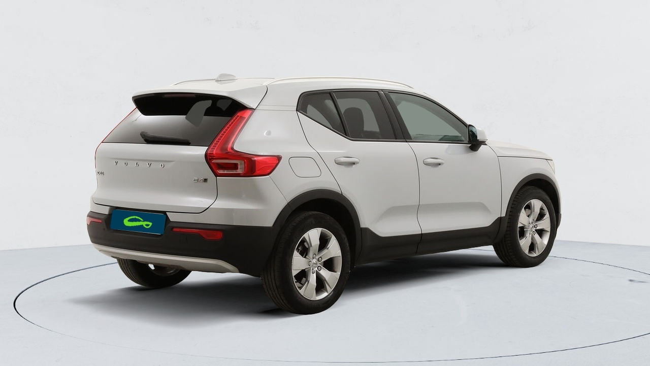 Volvo XC40 — photo 5