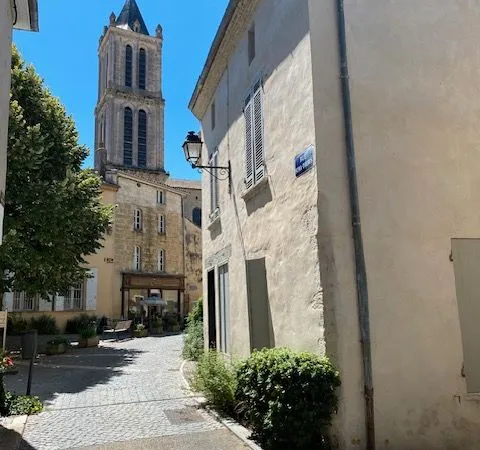 La Réole - maison coeur de village - 136 m2