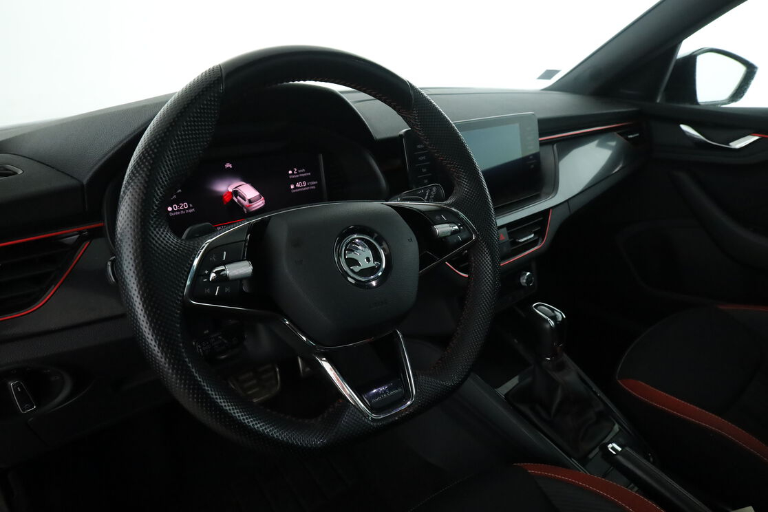 Skoda Kamiq 1.0 TSI Evo Monte-Carlo DSG7 — photo 10