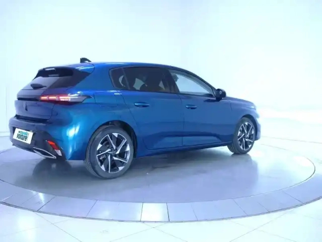 Peugeot 308 hybrid 145 e-dcs6 — photo 25
