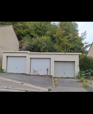 Garage box à louer