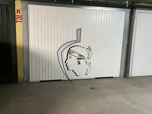Parking 17 m²