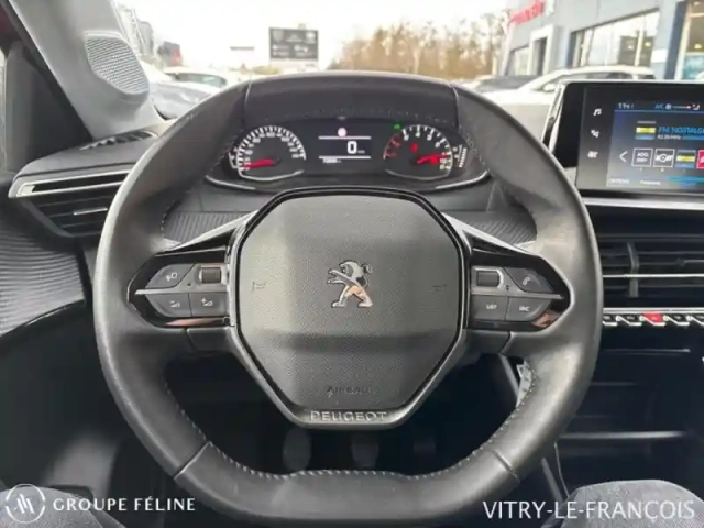 Peugeot 208 1.5 bluehdi 100ch s&amp;s active pack — photo 12