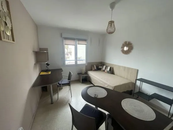 Appartement 1 pièce 18 m²