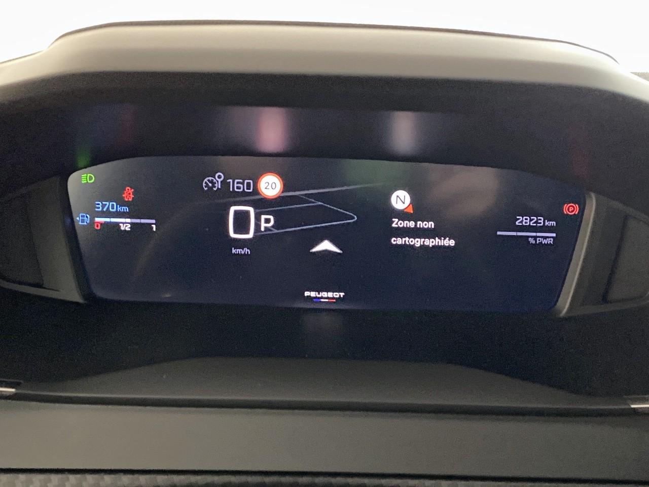 Peugeot 2008 hybrid 145 ch e-dcs6 allure — photo 14