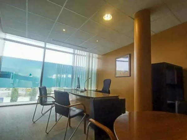 Bureaux 54 m²