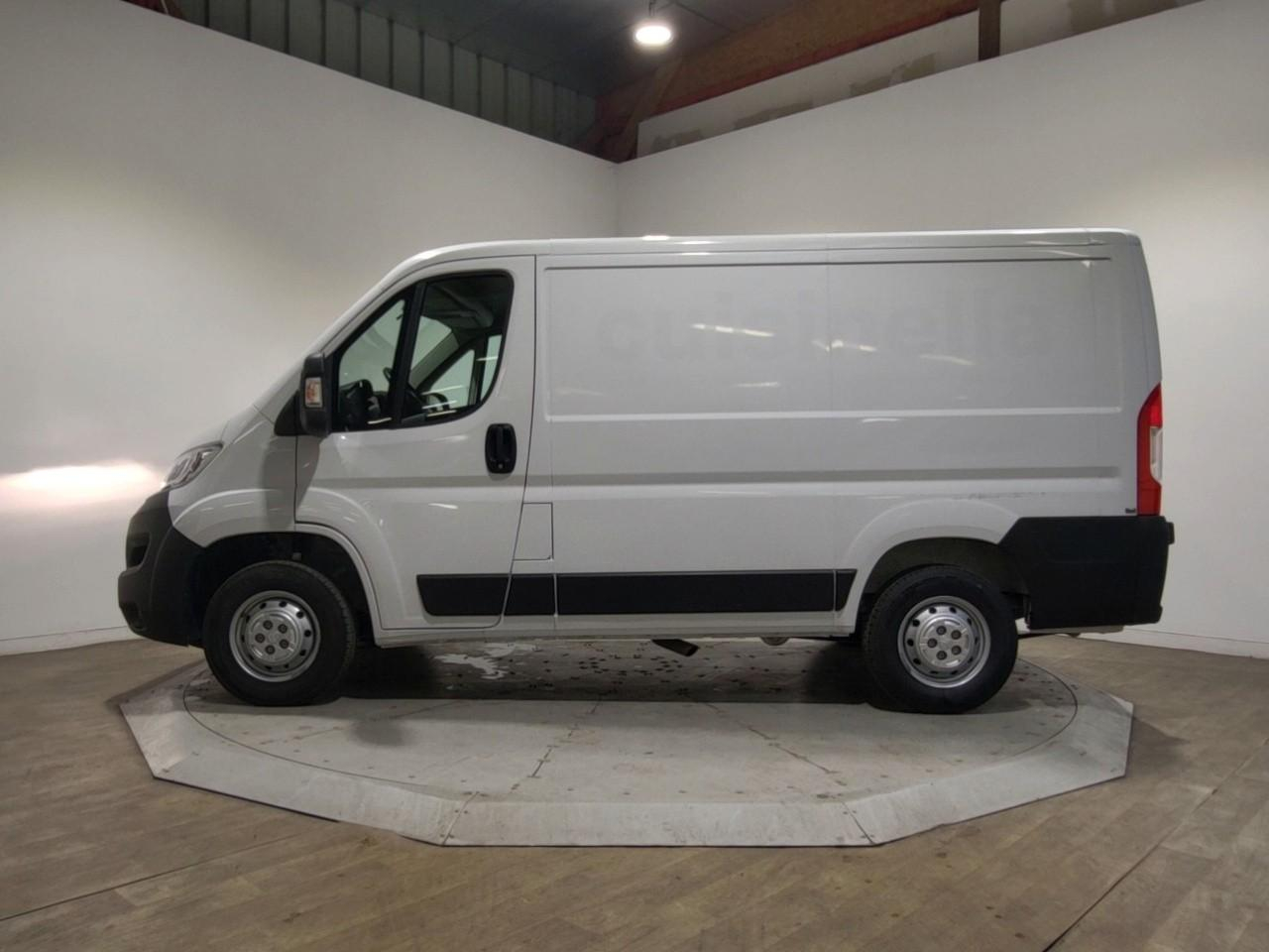 Citroën Jumper tole 30 l1h1 bluehdi 120 s&s bvm6 club — photo 2