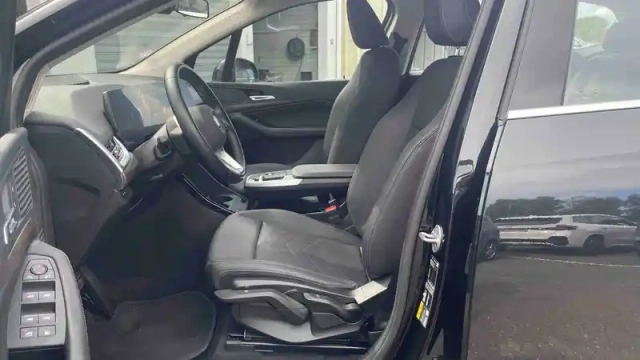 Bmw Serie 2 active tourer 225e xdrive 245 ch dkg7 — photo 24