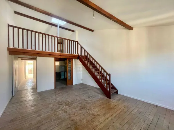 Immeuble 165 m²
