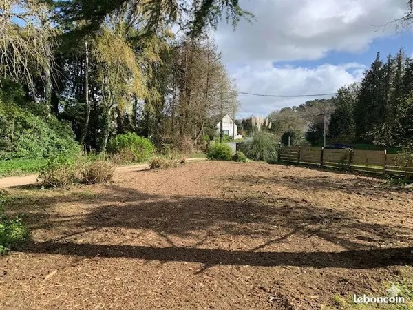 Vends terrain constructible 795m² (proche DP768)