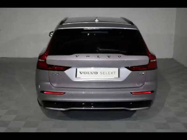 Volvo V60 t6 awd 253+145ch plus style dark geartronic 8 — photo 5