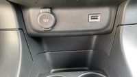 Citroen C3 1.2 PureTech 83ch S&S Shine — photo 24