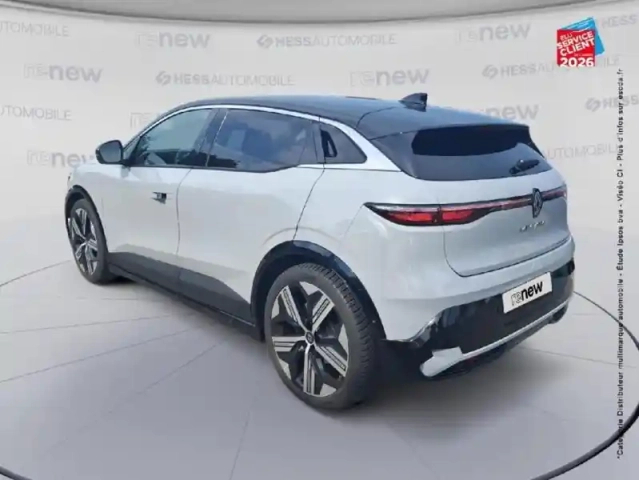Renault Megane e-tech electric ev60 220ch iconic super charge -b — photo 8