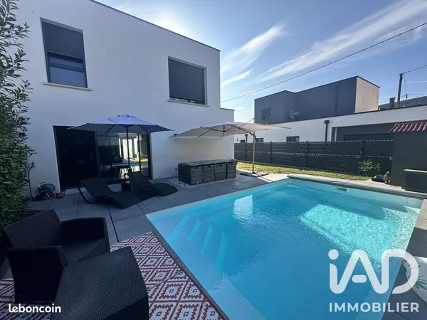 Maison 6 pièces 204 m²