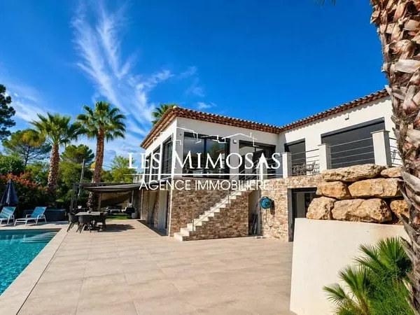 Villa Contemporaine avec Dépendances - Vue Sur Le Rocher De Roquebrune