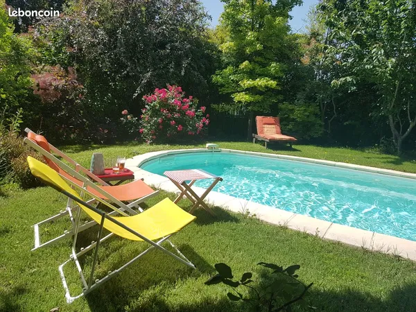 Maison 193 m² avec Piscine + Studio indépendant et jardin de 955 m²