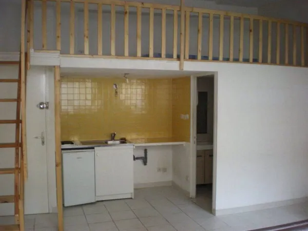 Studio 1 pièce 20 m²