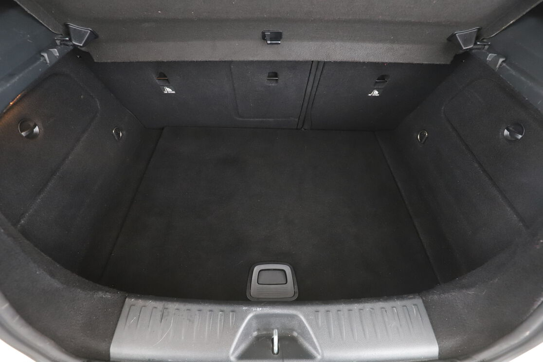 Mercedes-Benz Classe A 160 Fascination — photo 16