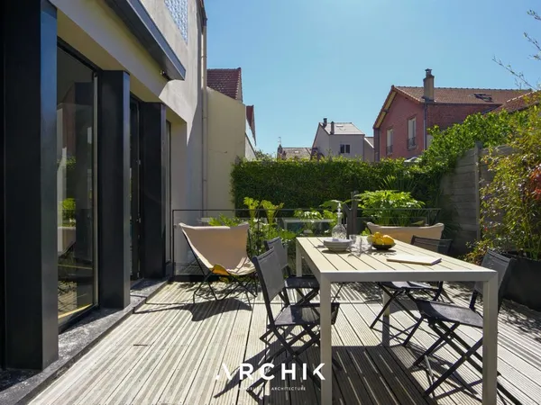 Vends maison d'architecte - 139 m² - 5 pièces, 3 chambres - Asnières-sur-Seine 92600