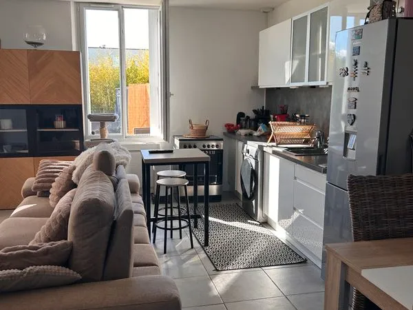 Location appartement et terrain