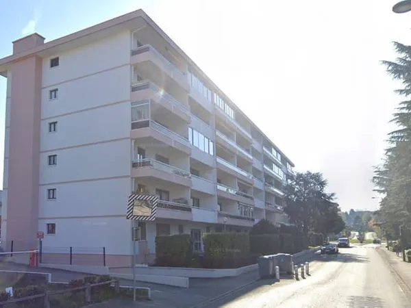 Stationnement Location Ville-la-Grand 14m² 105€
