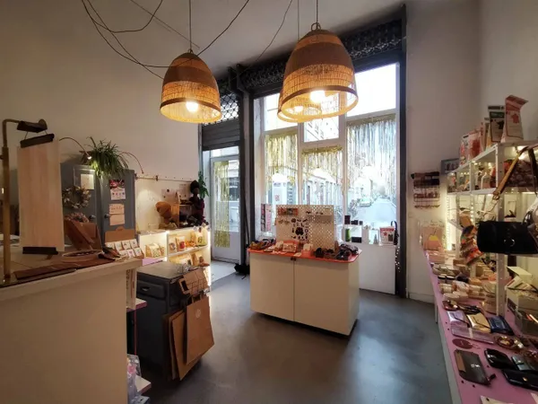 Boutique 52 m²