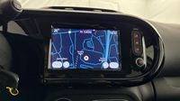 Renault Twingo 1.0 SCe 65ch Urban Night — photo 18